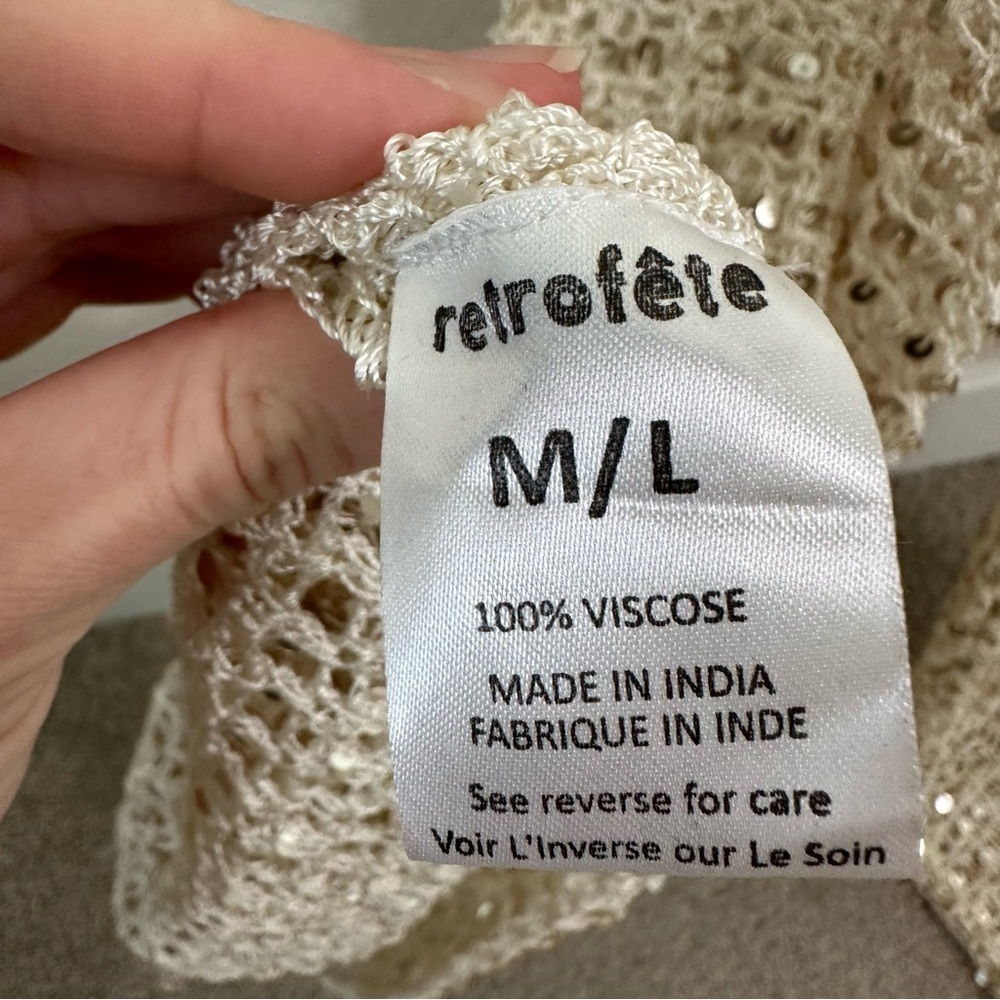 NWT Retrofête TOSCA SEQUIN CROCHET JUMPSUIT Ivory Gold SZ M/L - Picture 8 of 8